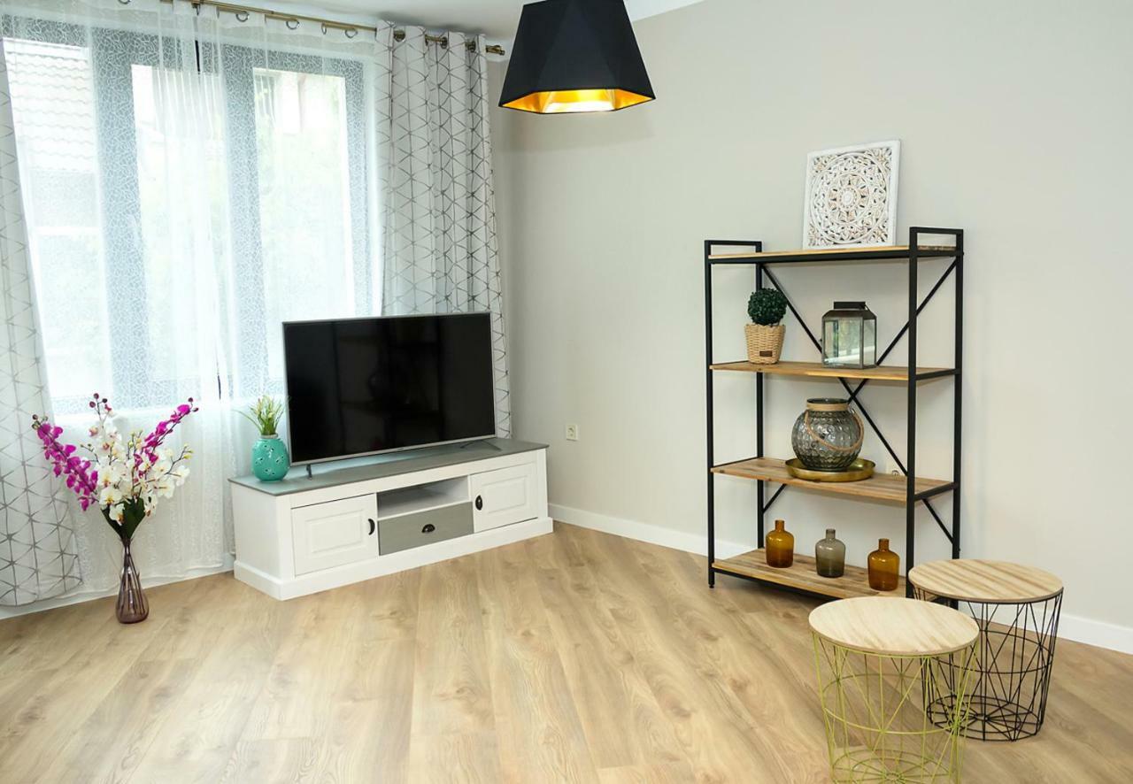 Central Supreme Apartments in Varna Extérieur photo
