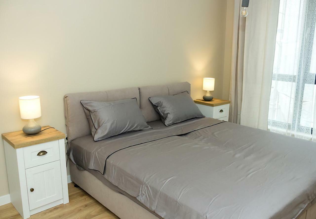 Central Supreme Apartments in Varna Extérieur photo