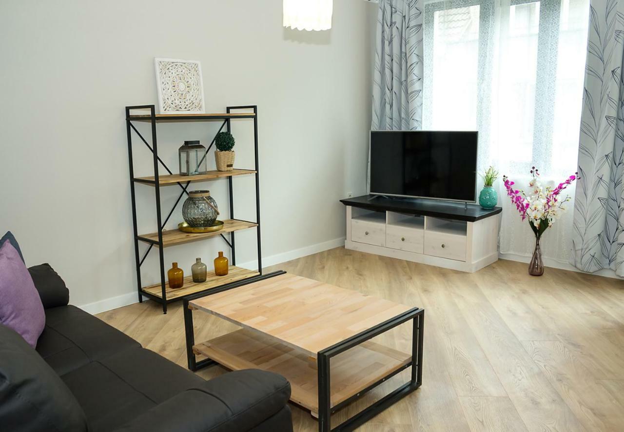 Central Supreme Apartments in Varna Extérieur photo
